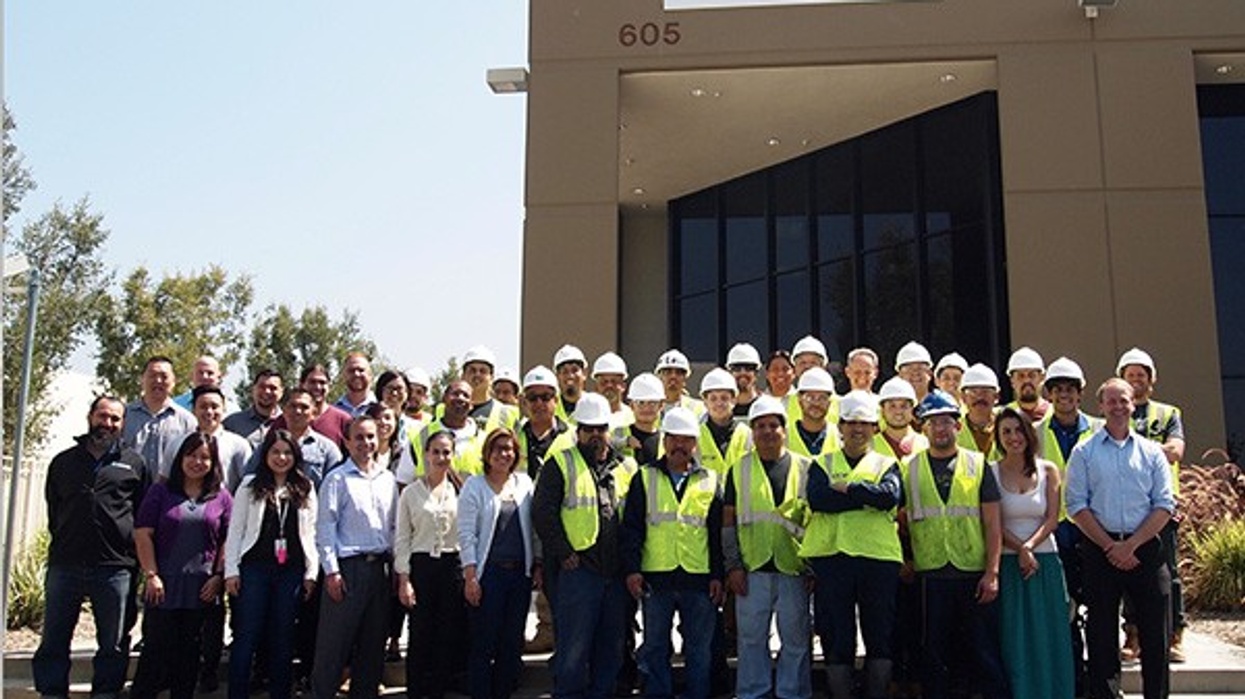Scenario Staffing Up for new Theme Park Projects