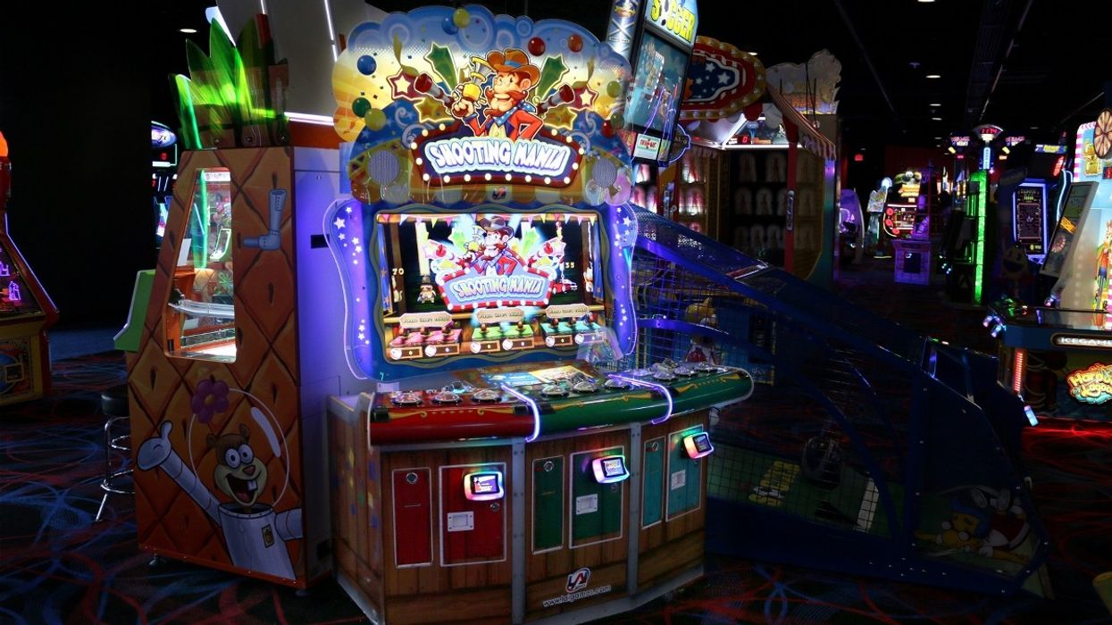 Embed Celebrates 10th Installation for Round One at Grapevine Mills, Texas