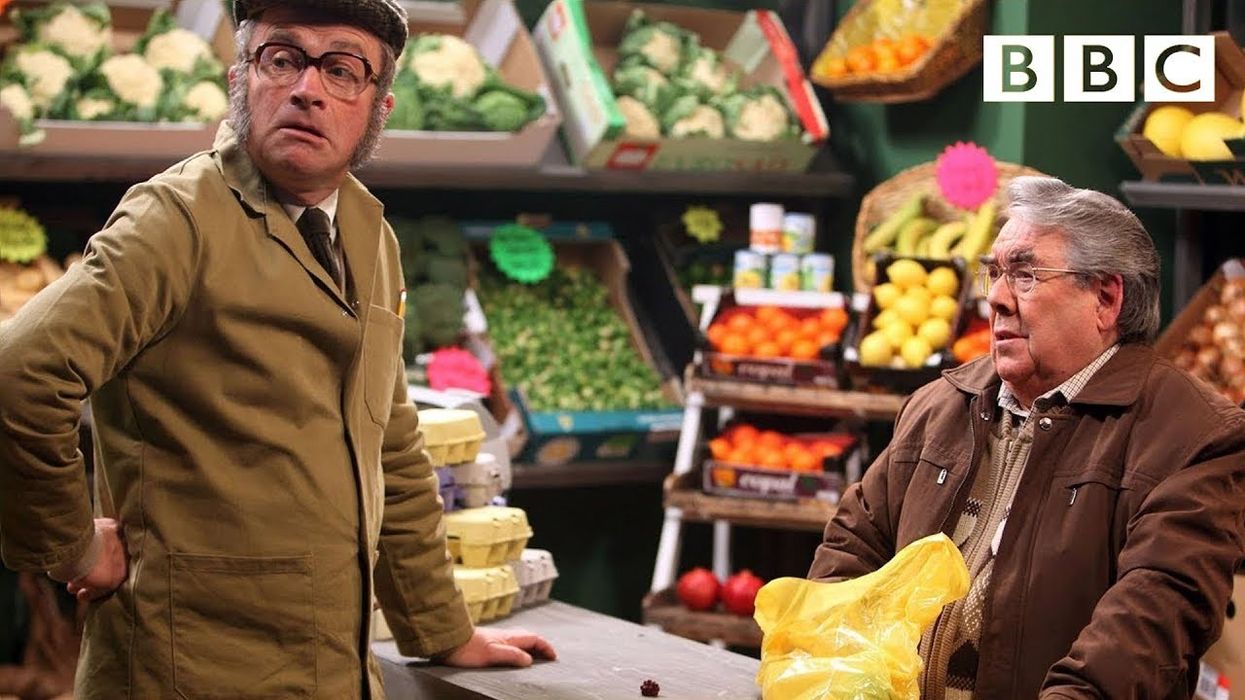 My Blackberry Is Not Working! - The One Ronnie,  Preview,  BBC