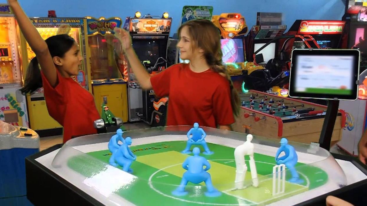 ThrowMotion: Watch Table Cricket in Action