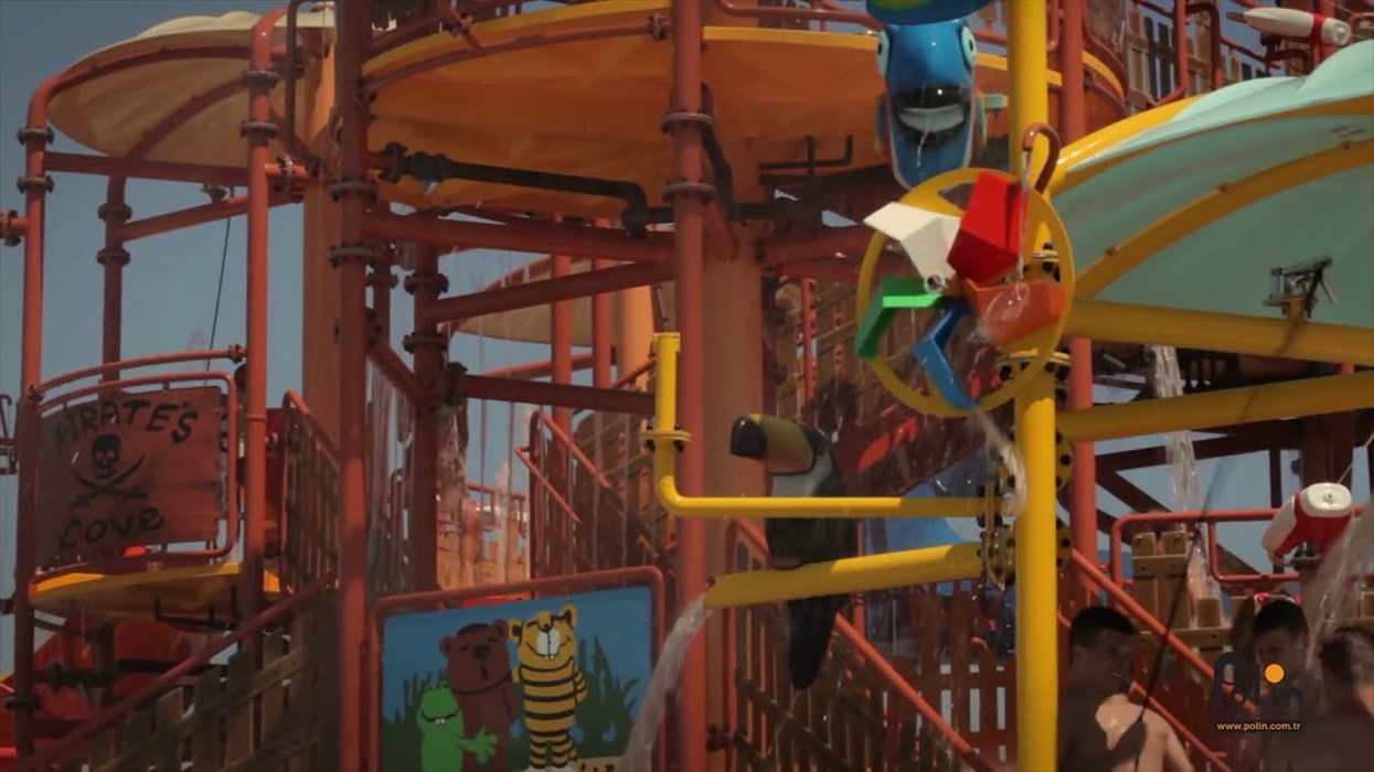 Water Play Structures by Polin