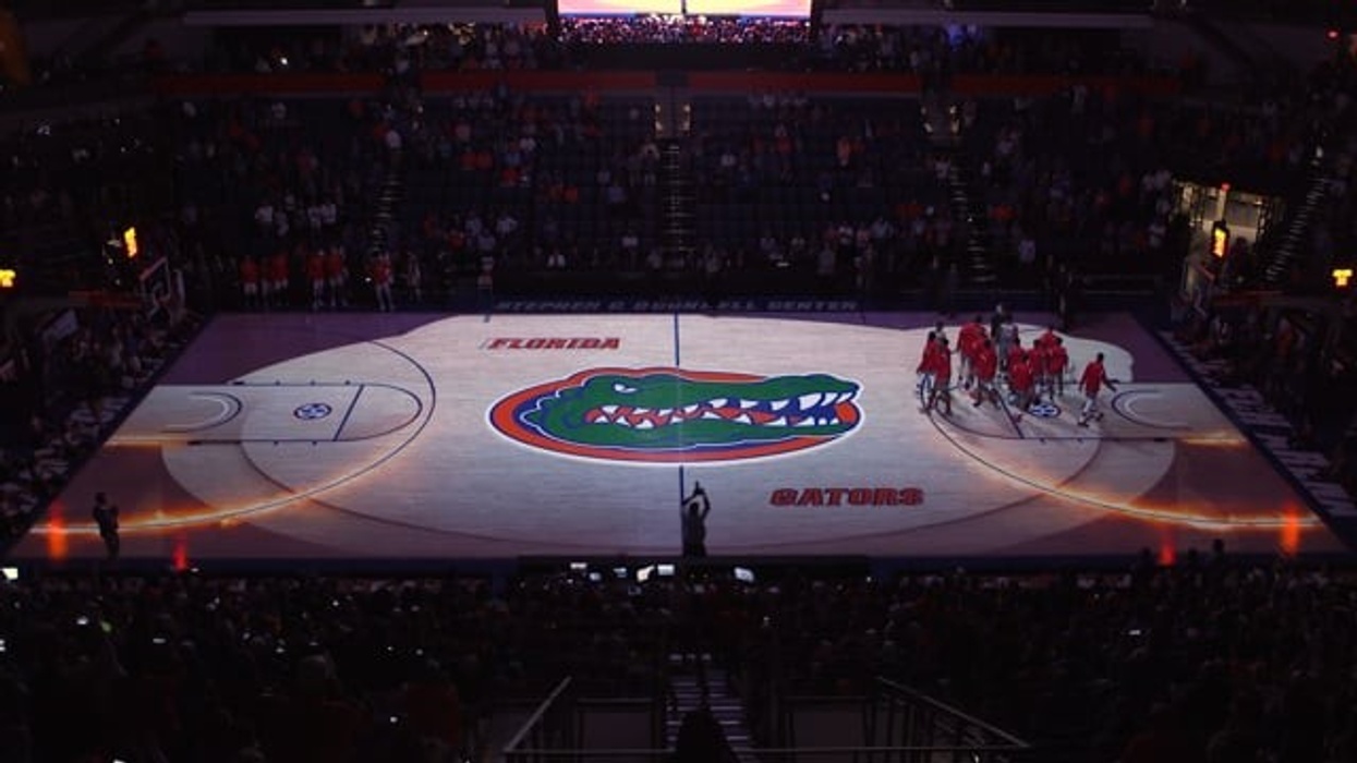 Florida Gators fuel higher energy levels with court projection mapping