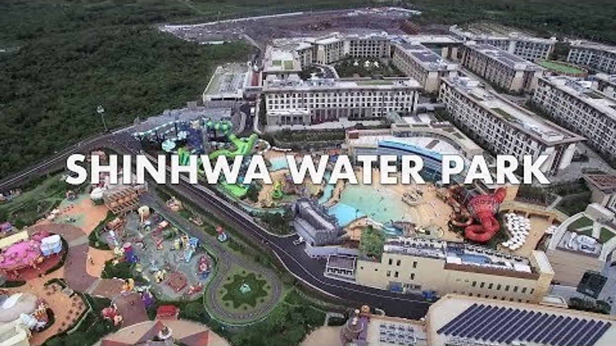 Shinhwa Water Park, Korea