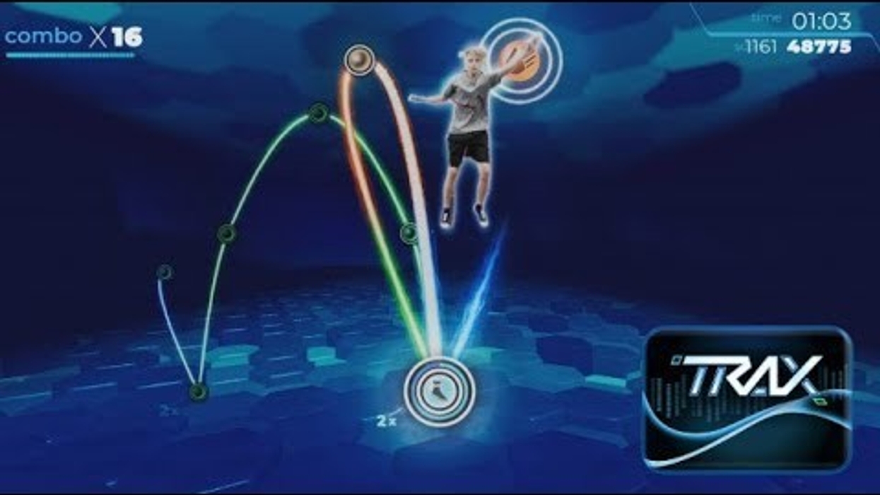 2-player game Trax for ValoJump