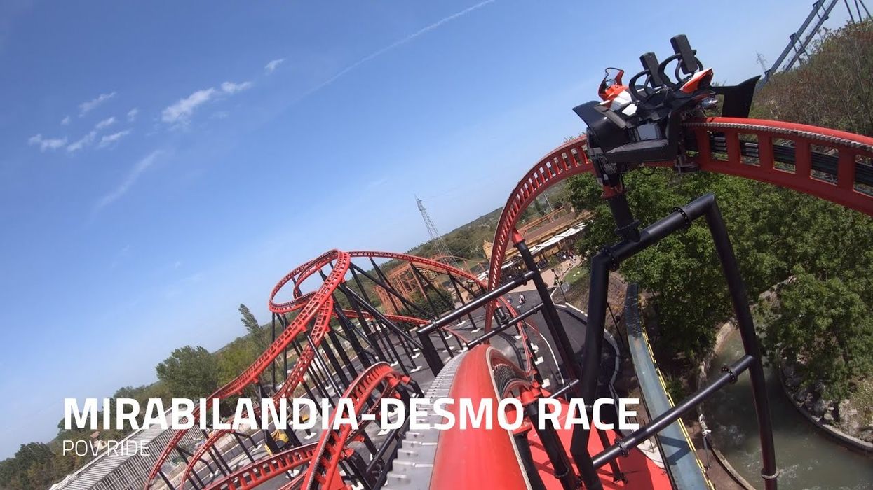 DESMO RACE: World's First Interactive Dueling Coaster