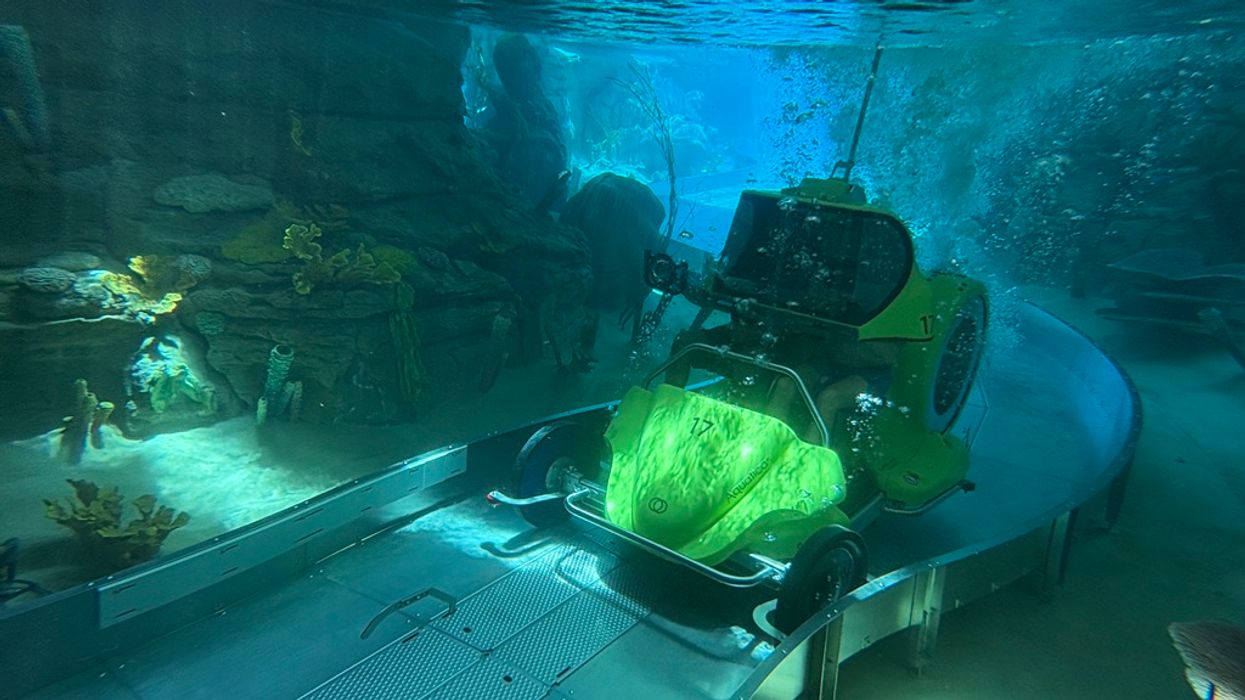 Sub Sea Systems manufactures Aquaticar: Legend of the Glowing Guardian at Aquarabia