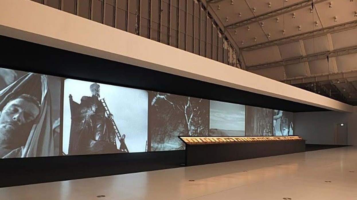 Images projected by Digital Projection for PROOF exhibition at Deichtorhallen Hamburg