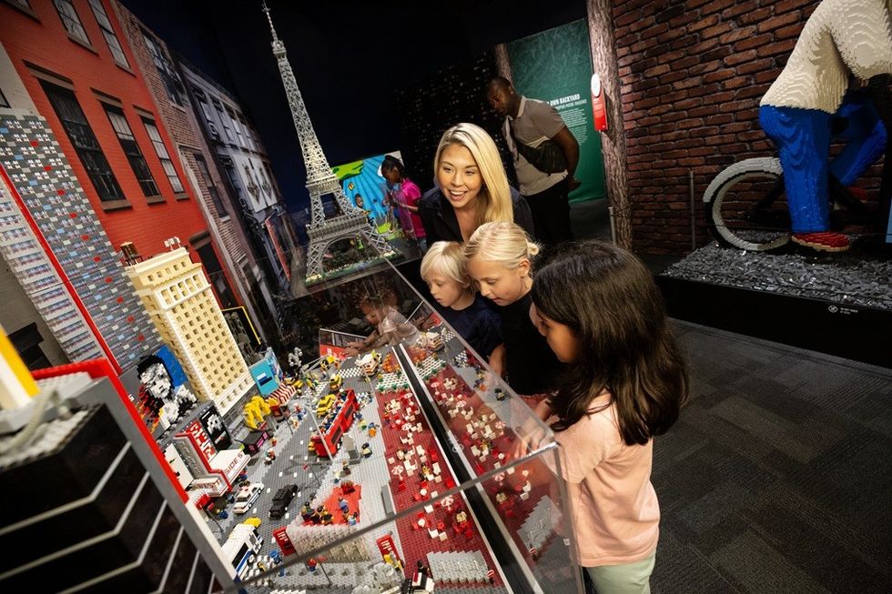 Imagine Brick Planet cities