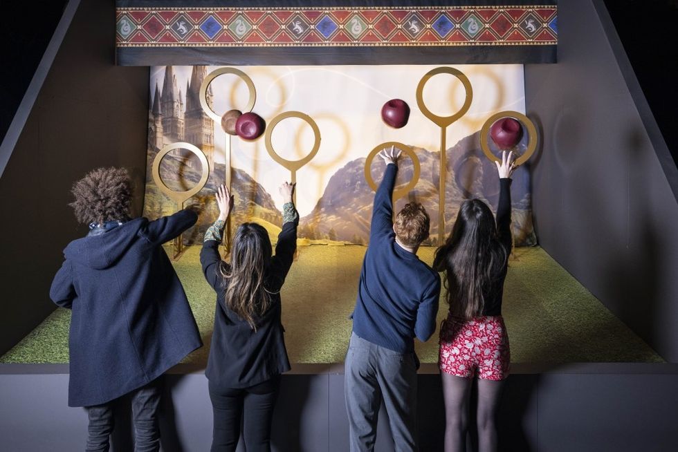 Imagine Exhibition Harry Potter L’Exposition, Paris, 2023 © Courtesy of Harry Potter The Exhibition quidditch