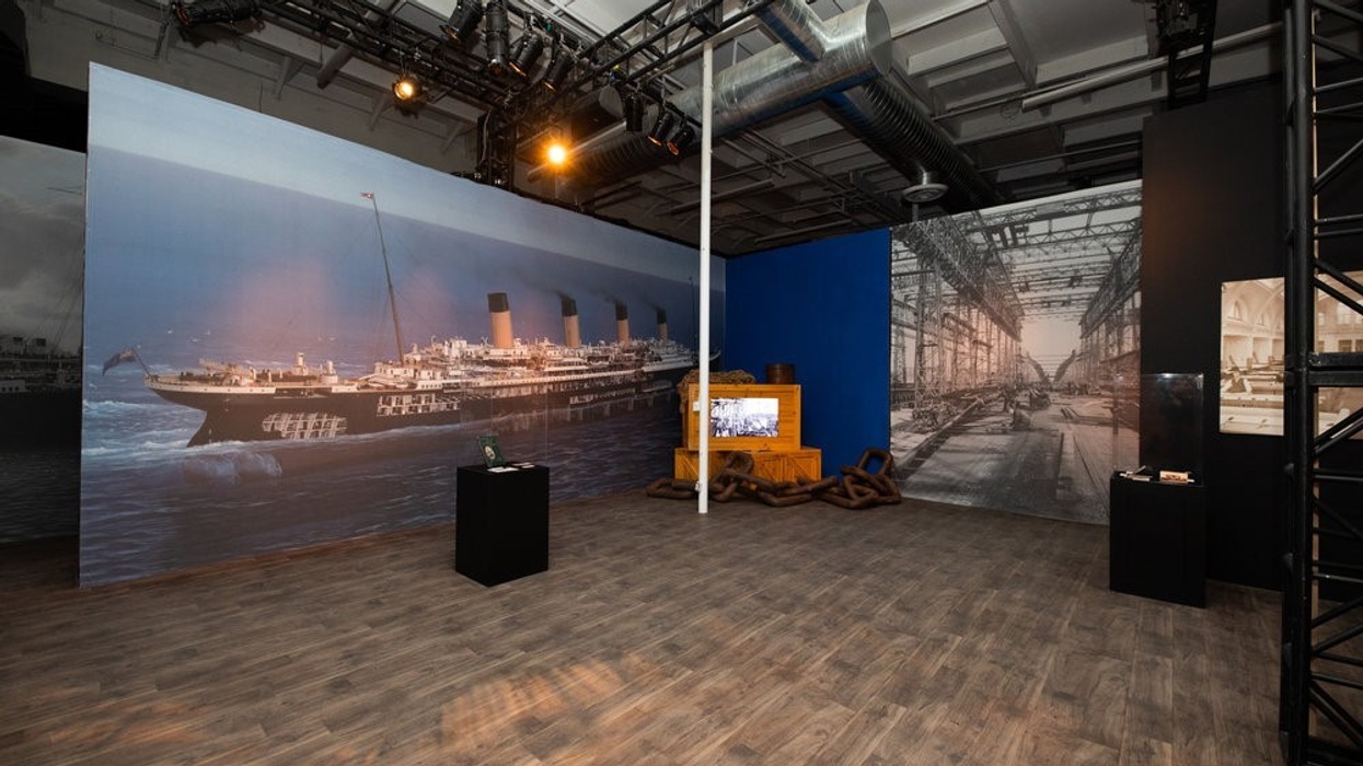 Imagine Exhibitions Titanic The Exhibition in Chicago ship