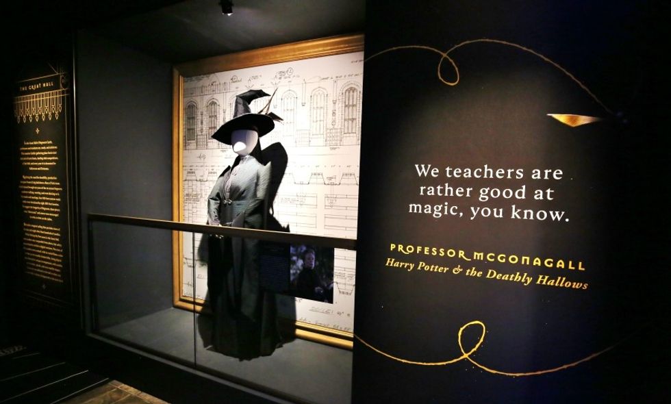 Imagine Harry Potter Exhibition Professor Mcgonagoll Costume Exhibit