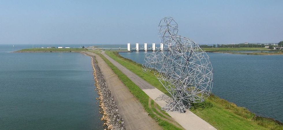 Imagine Leisure Lelystad Sculpture