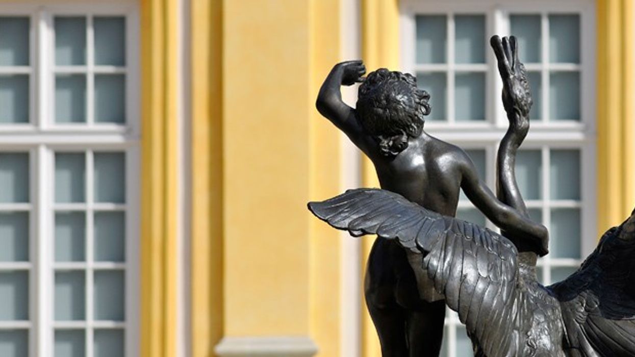 Imagineear MediaPackersâ„¢ Bring Historic Collection to Life at the 'Versailles of Poland'