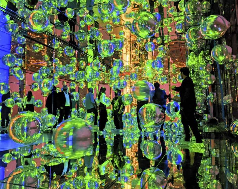 Immersive experience SUMMIT One Vanderbilt Affinity at Night, a chapter of AIR