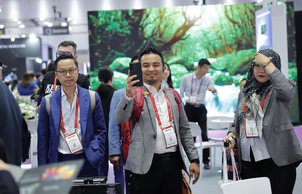 InfoComm Asia show floor