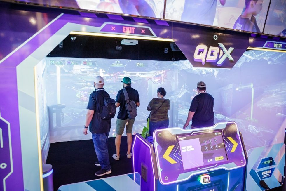 Inowize QBIX gameplay