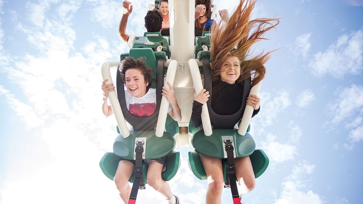 intamin doomsday destroyer Warner Bros Movie World in Australia