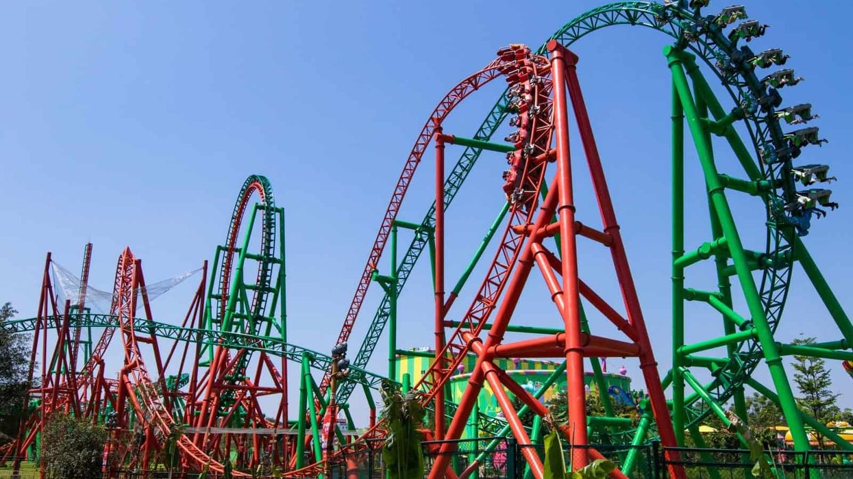 Intamin dueling dragons