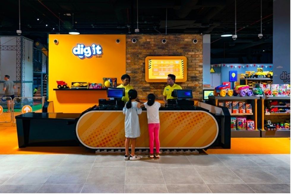 It-Attractions Dig It