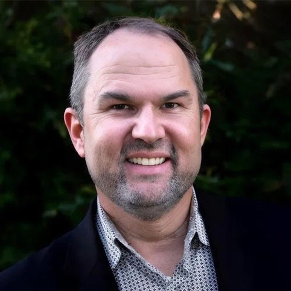 Jeffrey Wyatt headshot