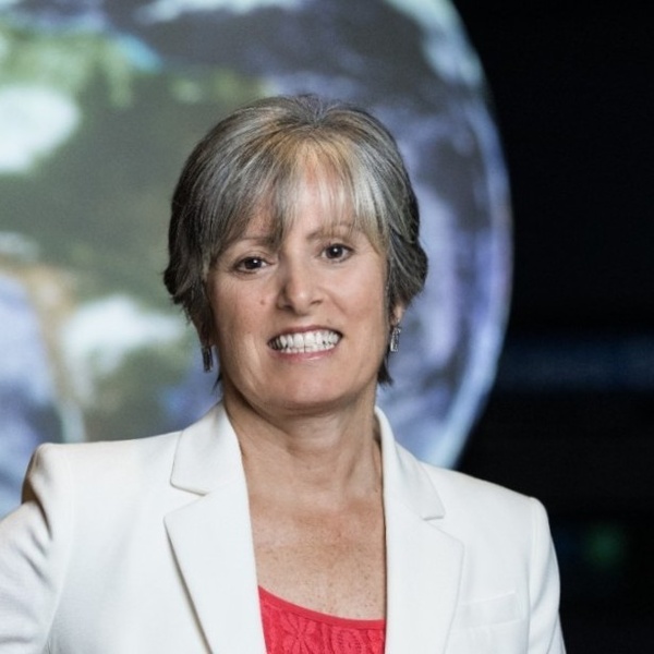 JoAnn Newman headshot