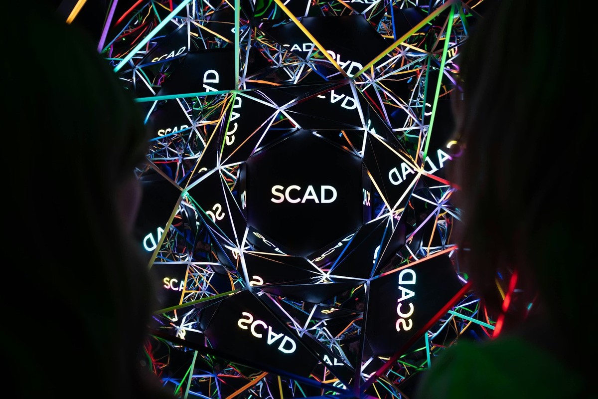 Kaleidoscopic effect with SCAD written in the centre at SCADstory Atlanta
