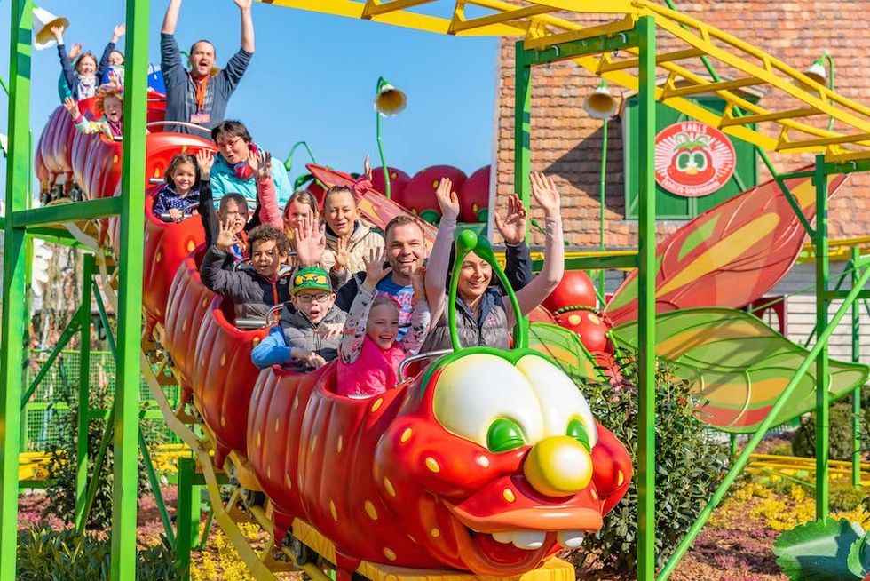 Karls Achterbahn ErbeerRaupenbahn