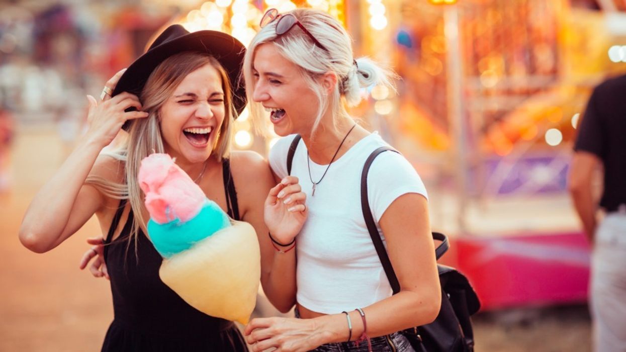 Katapult amusement park visitors
