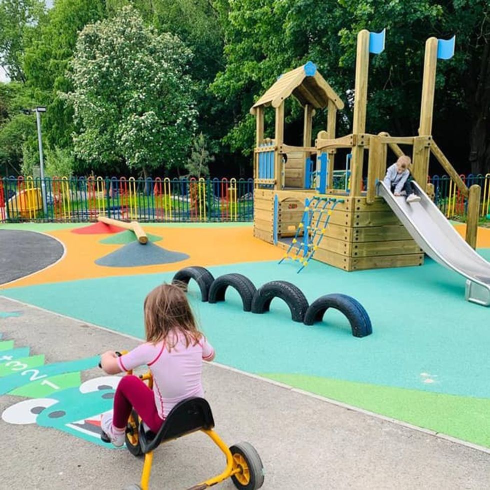 Katapult Helping Hands playground