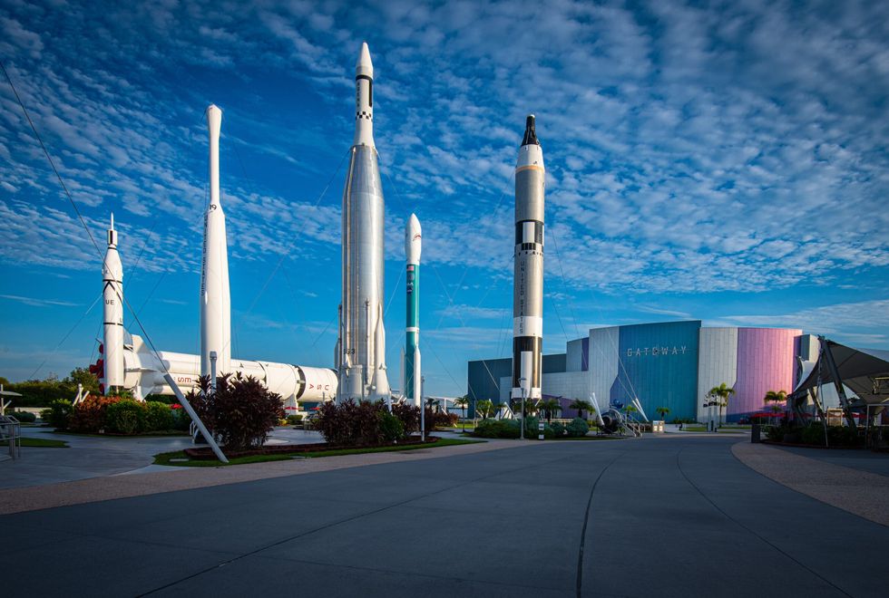 kennedy space center visitor complex