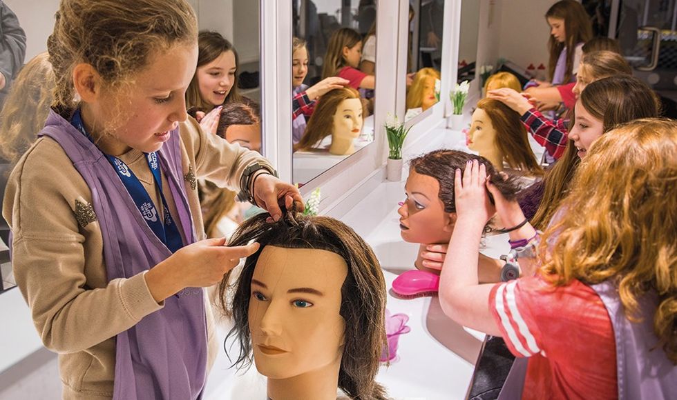 KidZania London hairdressers