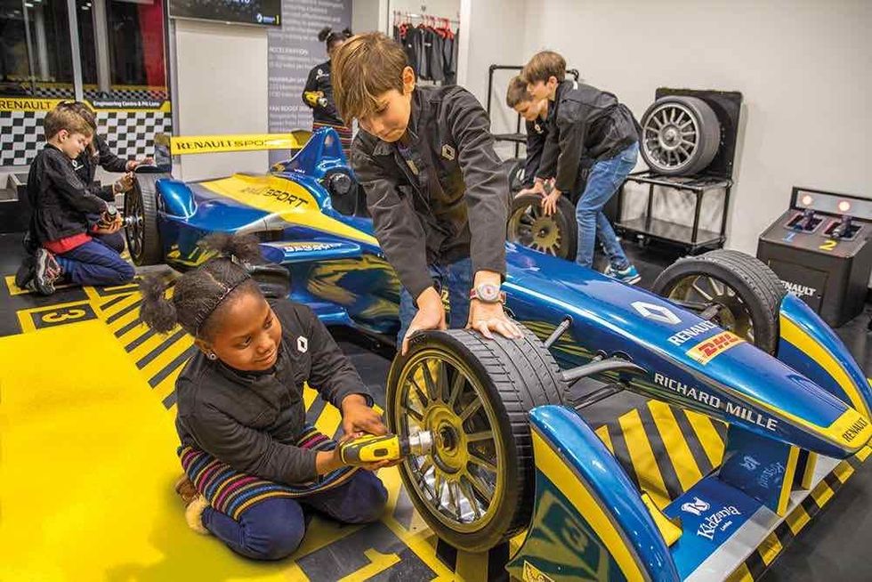 kidzania usa pit stop children