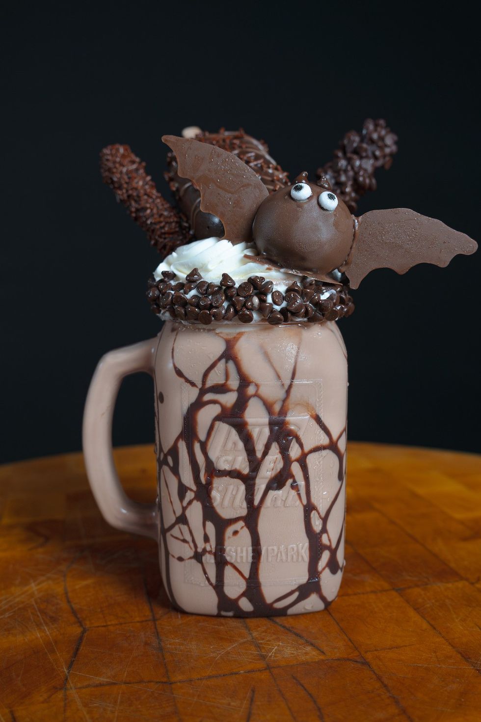 King Size Shake Halloween Hersheypark