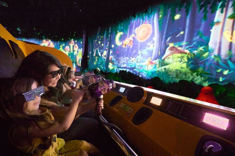 Knott's Bear-y Tales Return to the Fair