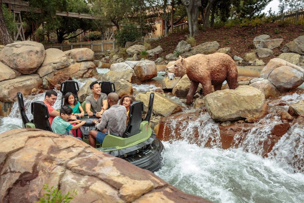 Knott's Calico River Rapids Bear and Riders