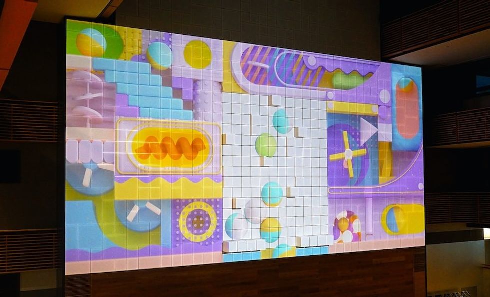 Kogakuin University Kinetic Wall_Christie