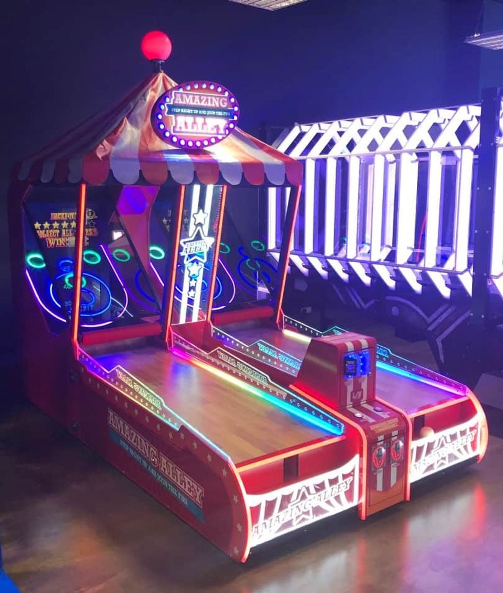 LAI Games Amazing Alley