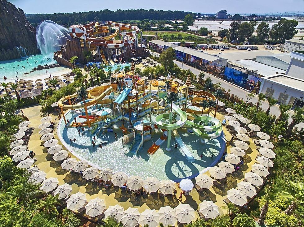 land of legends turkey polin waterparks