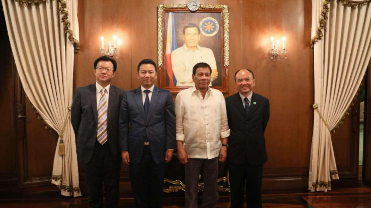landing international meets president of the philippines