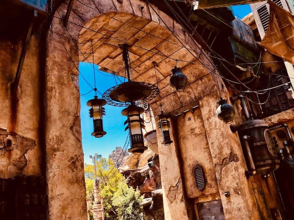 Lanterns at Black Spire Outpost blooloop