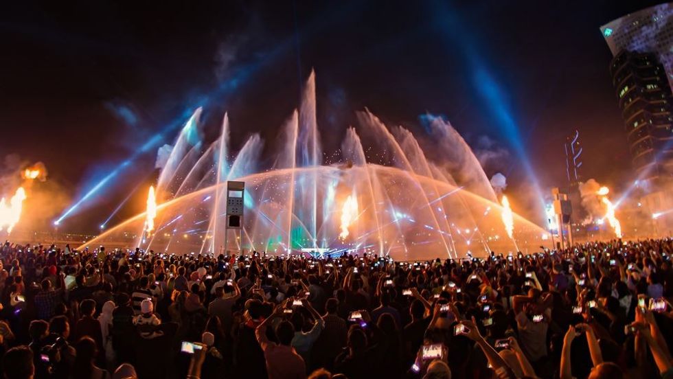 Laservision scoops second Guinness World Record for Dubai multimedia spectacular