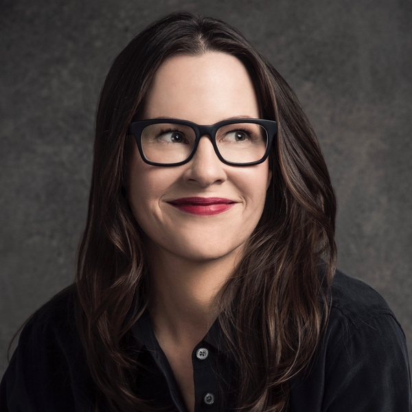 Laura Hess headshot