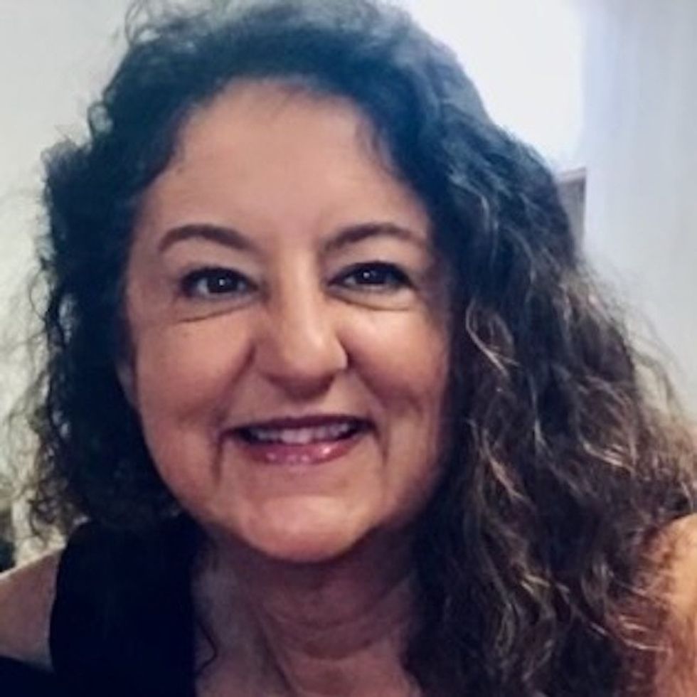 Laura Peralta Jones Mad Systems