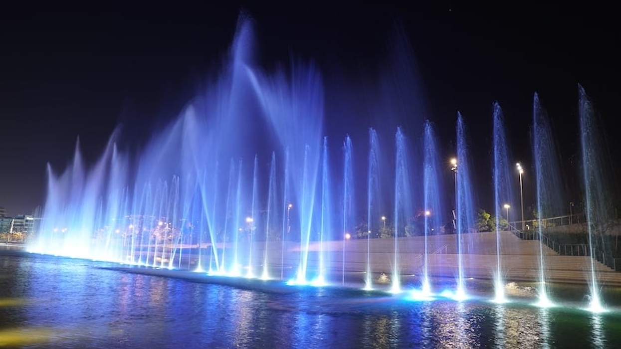 LCI fountains SNFCC