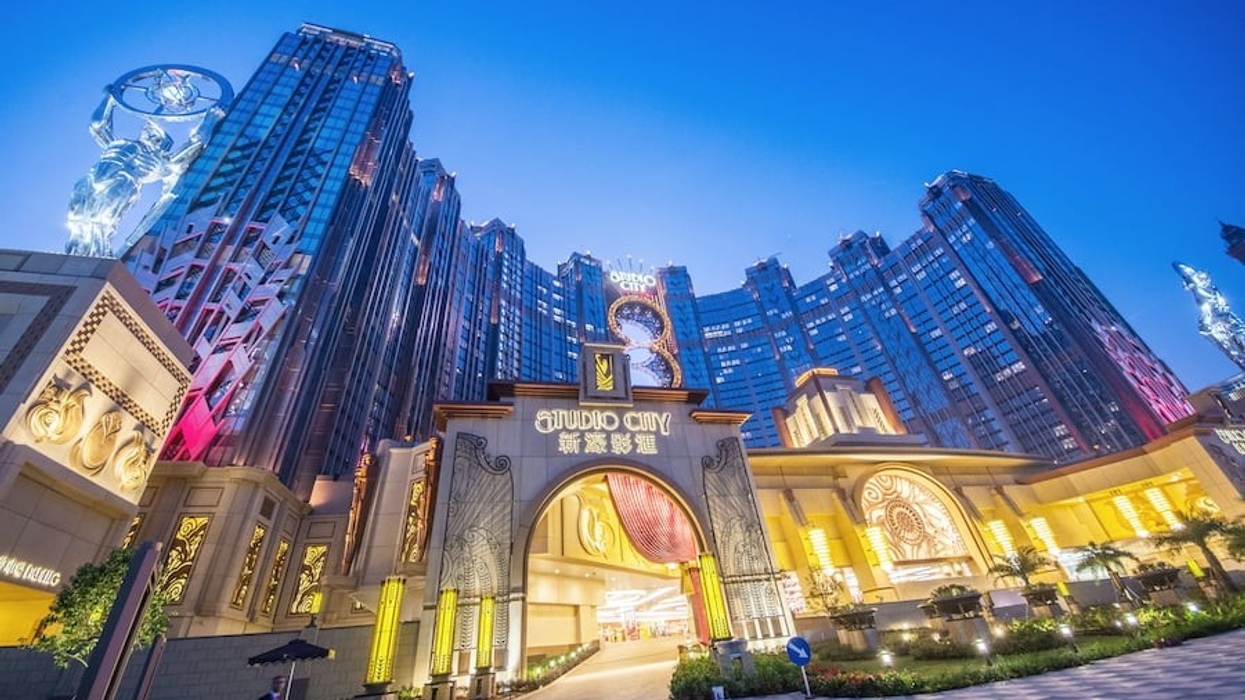 Legacy Entertainment wins Forbes travel award for Macau Studio City