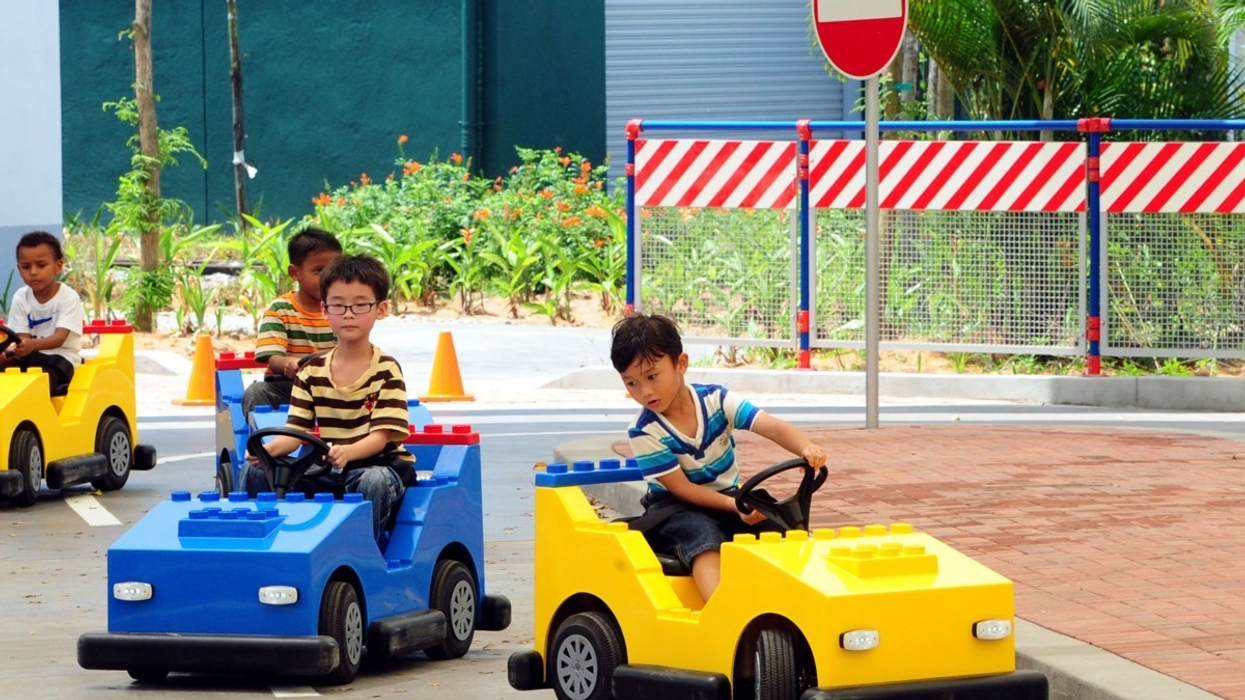 Legoland Japan dirving school