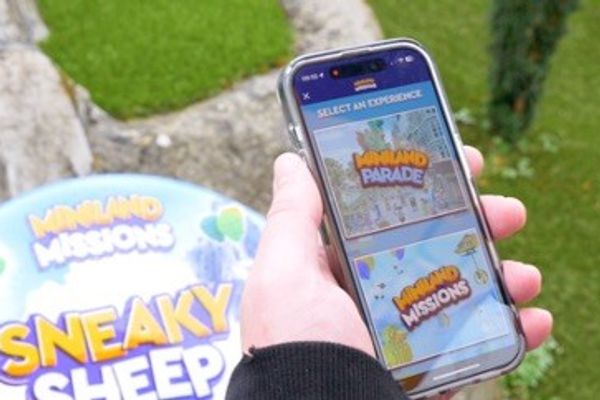 LEGOLAND MINILAND Missions Sneaky Sheep