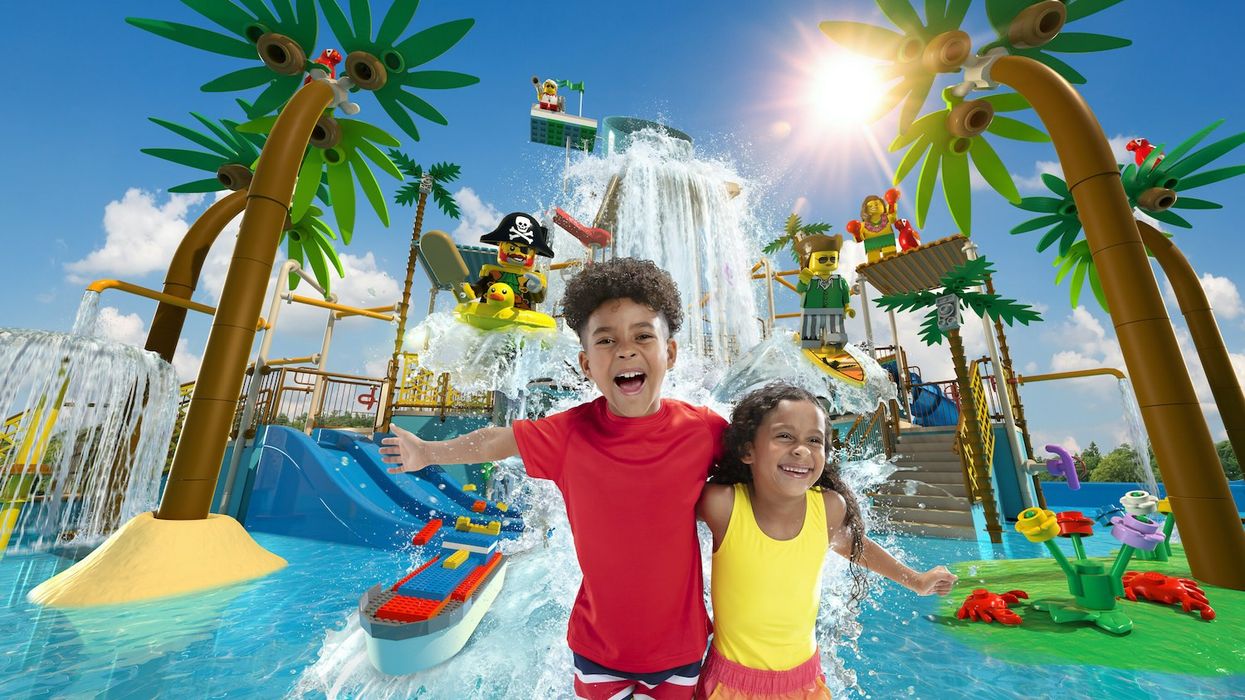 legoland new york water playground