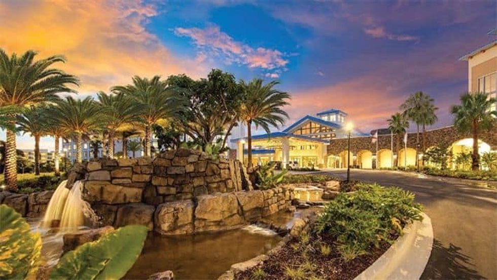 Lexington Companies of Nassal Resorts Sapphire Falls