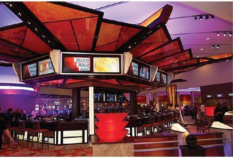 Lexington Harrah\u2019s Cherokee Casino bar gaming